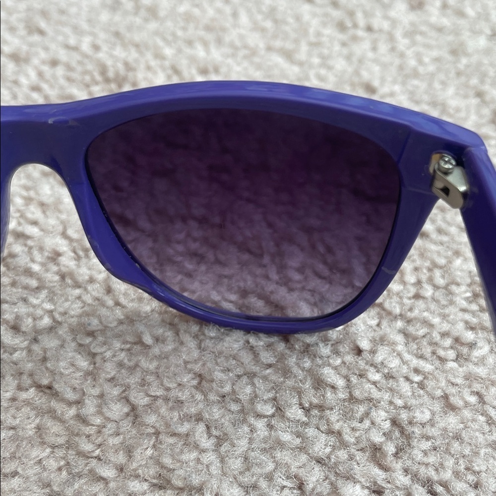 Chic Purple Plaid Sunglasses - Picture 7 of 9